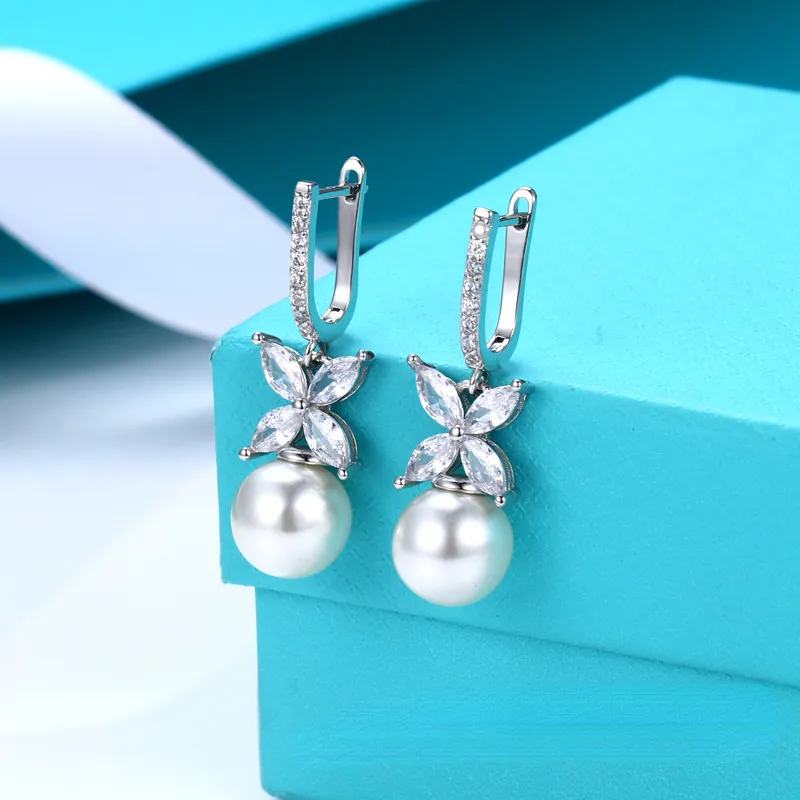 Designer Carengere orecchini a forma di U a forma di U Micro-diamond Europeo e americano Diamonds Fullie Ore d'orecchio perle.