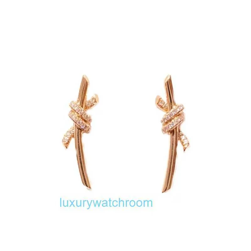 Fashion Simple Ttifeeny Maules d'oreilles polyvalentes Volyle Tear Queen Hong Hong Jin Zhiyuan même style liu mintao corde nœud olstuds Light Luxury High Grade exquis