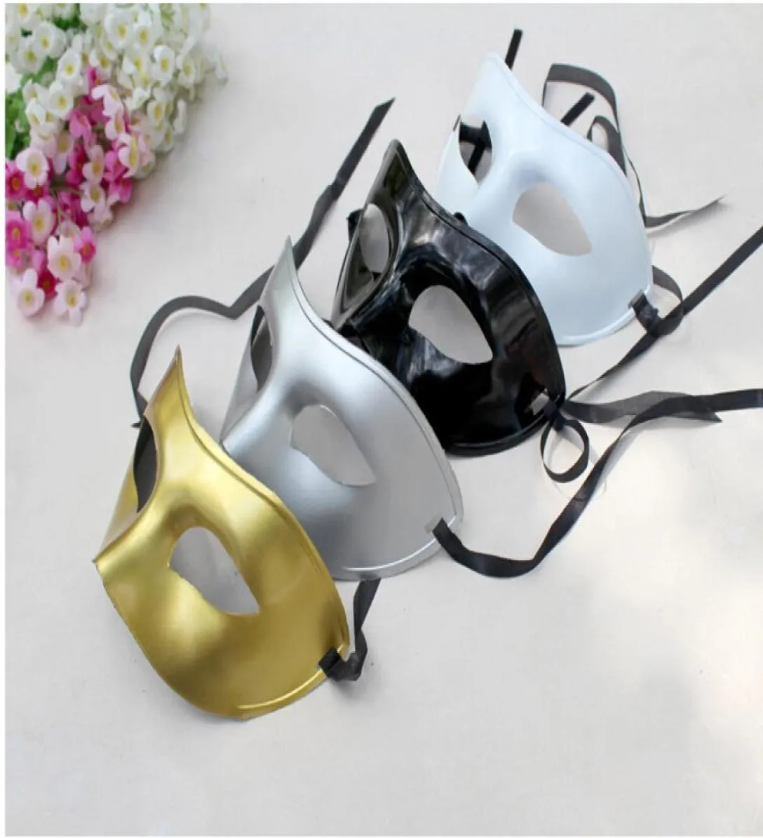 Mardi Gras Masquerade Women and Men Mas Masquerade Mask Costume Christmas Halloween Mask Multicolor Black White Gold Silver9275592