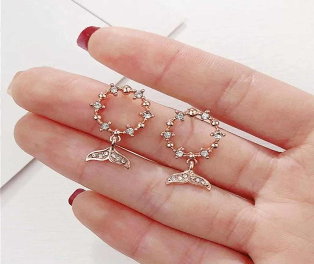 Boucles d'oreilles en queue de poisson étalon Sirène géométrique de boucles d'oreille cristalline pour femme coréen bijoux bijoux de bijoux entièrement2891269