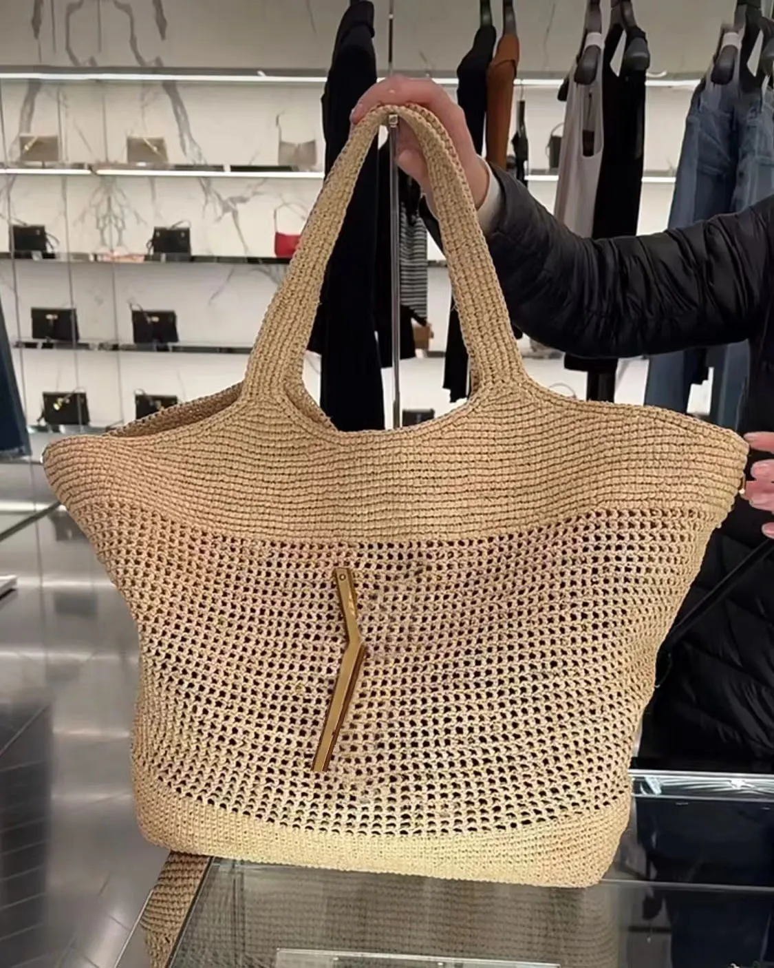 Strandtassen Icare Maxi Tote Bag Designer Tas Dames Luxe handtas Raffia's Handbeklaagde strozak Hoogwaardige strandtas Grote capaciteit Takken boodschappentas