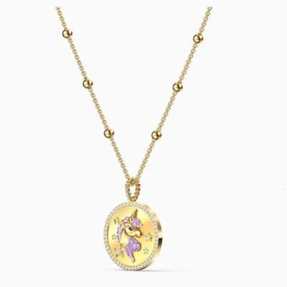 Collier swarovskis Designer Femmes de qualité de luxe de qualité Original Pendant Purple Unicorn Crystal Collier Dream Girl Heart Circle Circle Circle Unicorn Collar Chain Girl