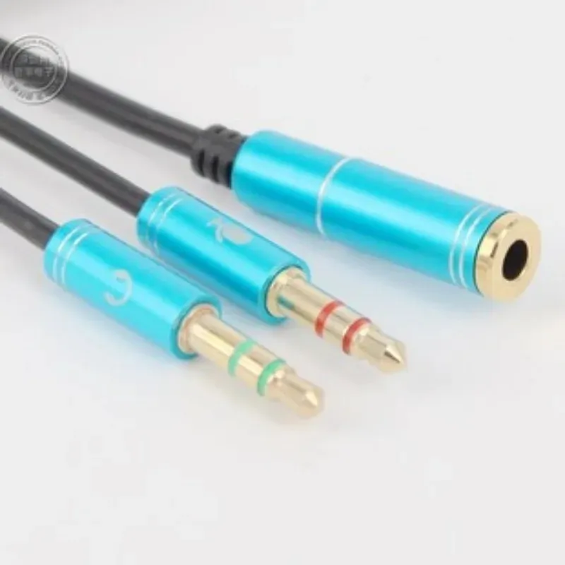 Câble adaptateur de connecteur audio compatible OMTP et CTIA pour les écouteurs et écouteurs de téléphone mobile 90 °