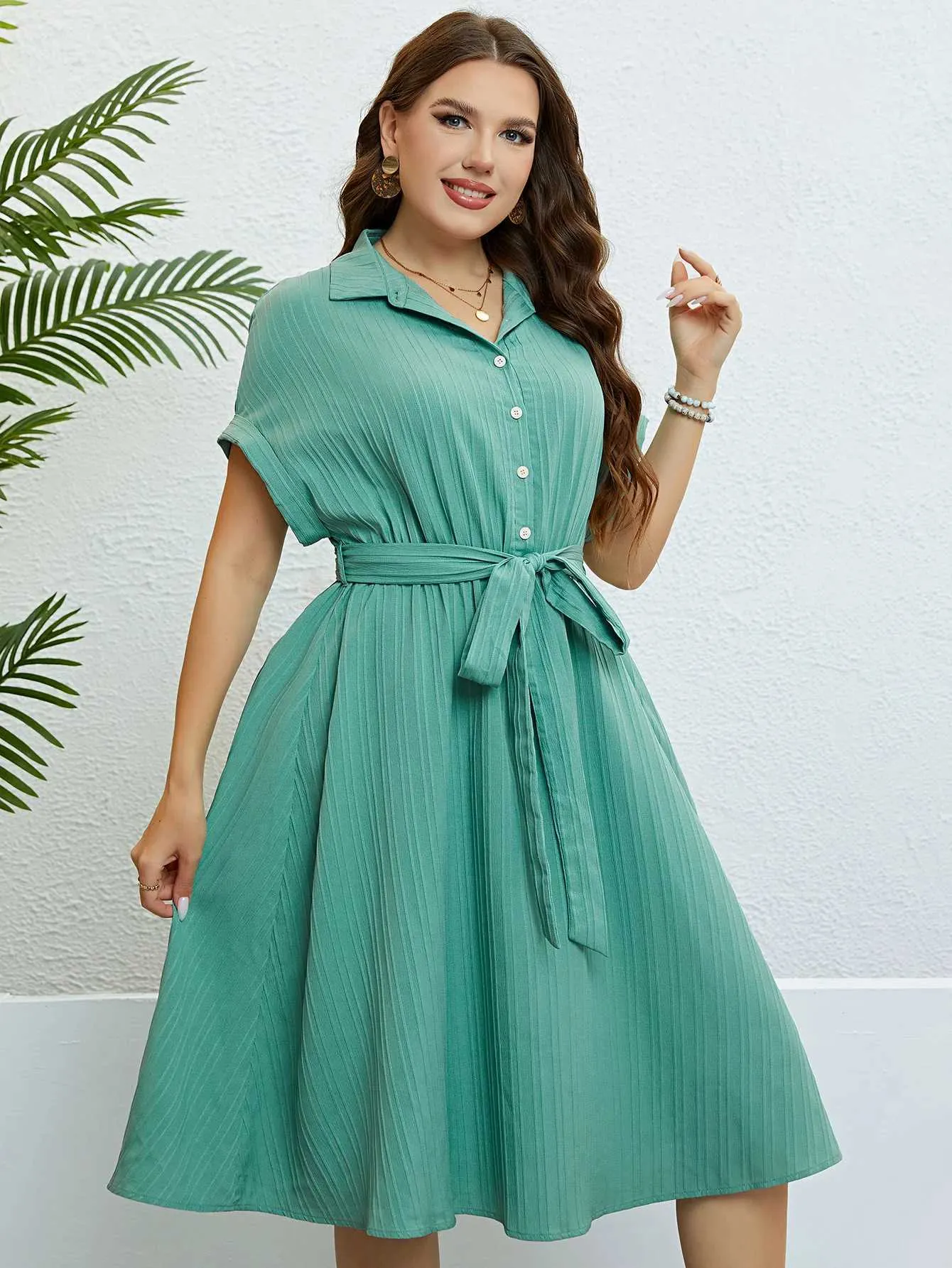 Basis Casual jurken plus size dames kleding mode mode zomers shirt jurk werk feest midi sundress femme revers nek korte slve casual losse jurk y240429