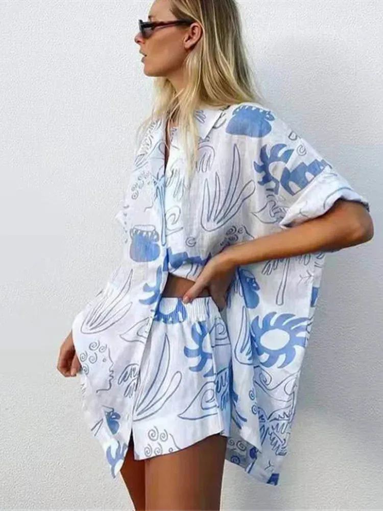 Hirigin Holiday Zwei Stücke Sets Women Summer Casual Beach Outfits für Frauen, die Kurzarmhemden und Shorts Anzüge 240429 gedruckt haben