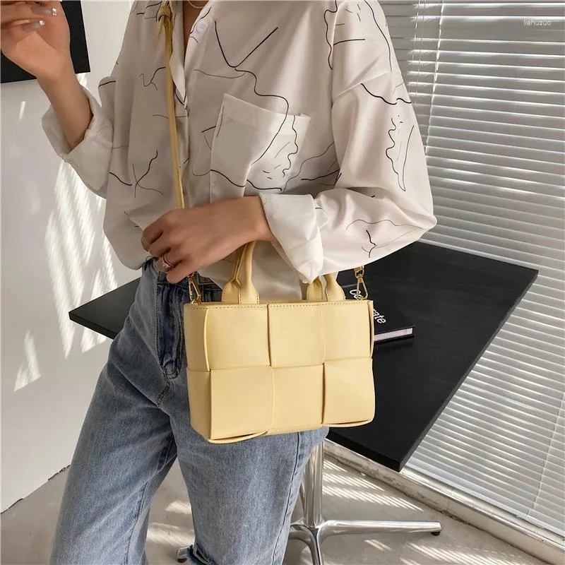 Sacs à bandoulirs Style Lady Messenger Sac de haute qualité Fashion Yellow Handbag en cuir