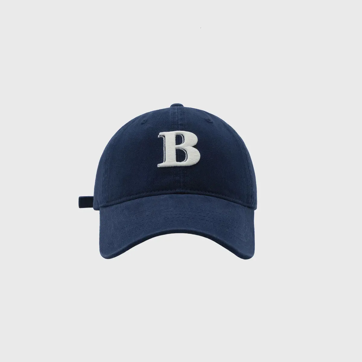 Marka mody litera b haft haftowa wysokiej jakości czapka baseballowa wiosenna gra wentylacyjna wentylacyjna wentylacyjna Kobiet Visor Cap 240423