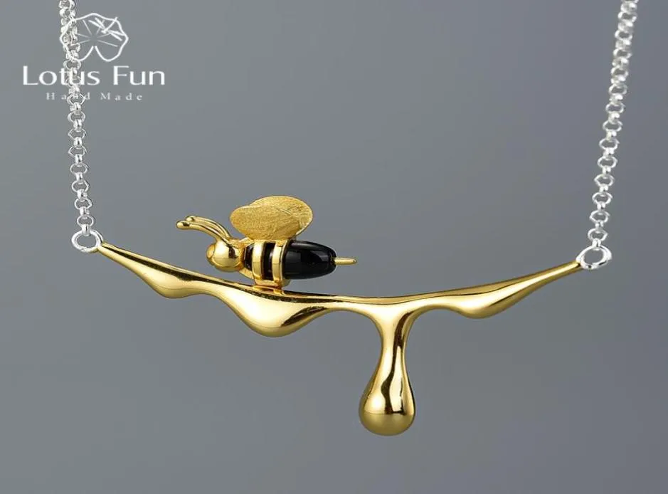 Lotus Fun 18K Gold Bee och Dripping Honey Pendant Necklace Real 925 Sterling Silver Handmased Designer Fine SMEEXKE FÖR KVINNOR Y20086546878