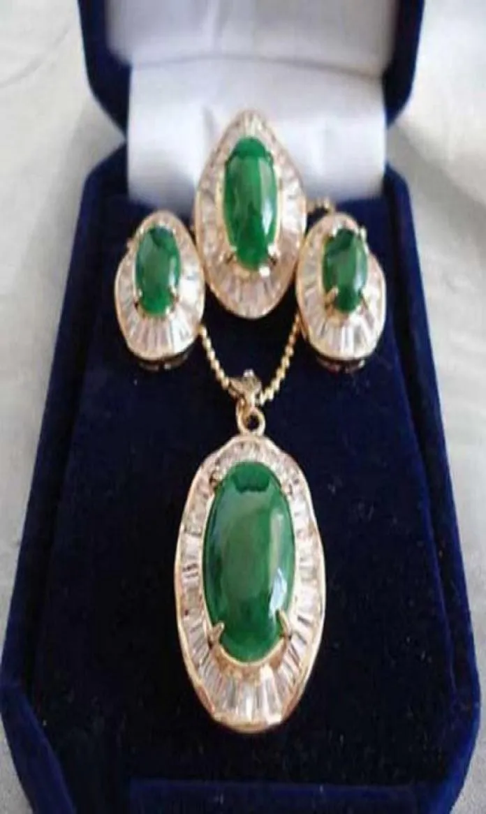 Emerald Green Jade 18KGP Cubic Zirconia Pendant Necklace Earrings Ring Set4286336