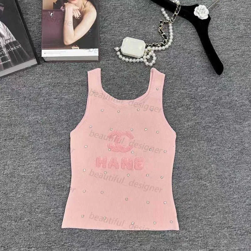 Designer Women's Tshirt Temperament Trablocking Letter Recamit Diamond Camed Camed for Women 24SS Summer Nuovo camicia rotonda a collo rotondo Shirt H7636