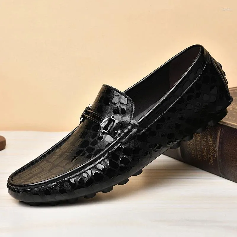 Sapatos casuais mocassins masculino de couro zapatos hombre mocassins calçados tassel masculino masculino britânico estilo britânico 36-47