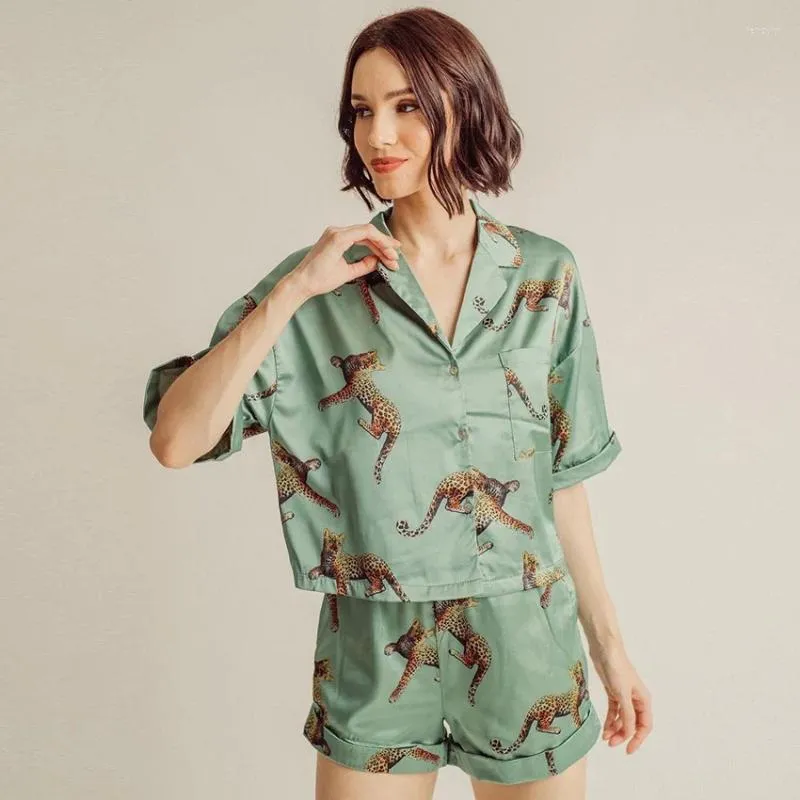 Women's Sleep abbigliamento Bkquies Summer Stampa animale Summer Short Short Short Twole Twice Speed ​​Fashion Turn-Down Collar Loungewear 2024 2024