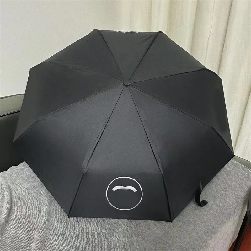 Umbrella de designer simples homem de alta qualidade Sun Evite Sunny Rainy Wind Proof Luxury Umbrella Autimatic Fashion Ornament Umbrella Frete grátis HO01 C4