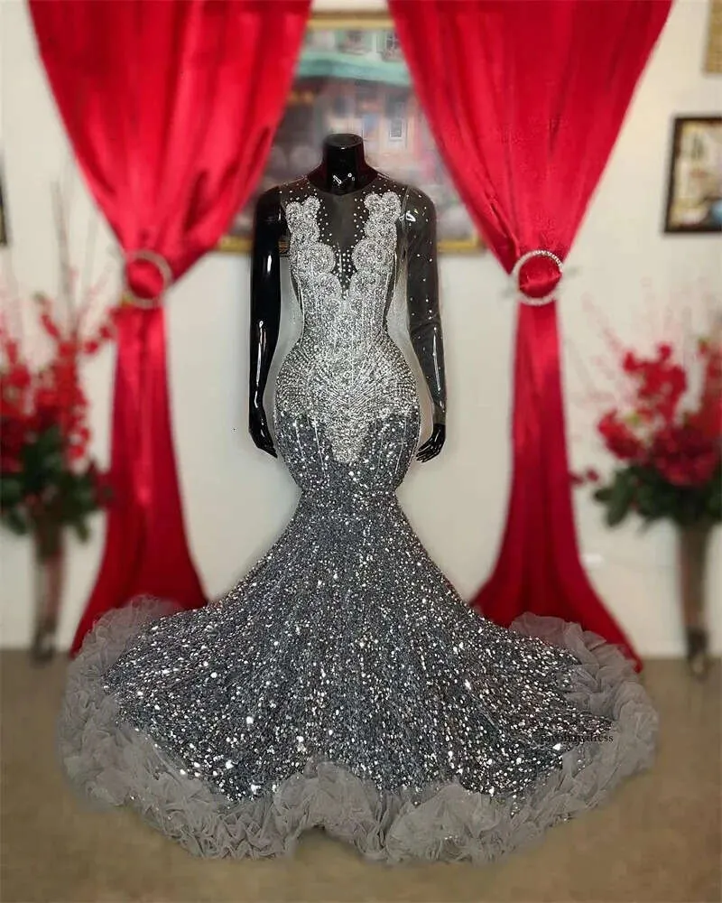 وصول جديد 2024 فساتين الماس Sier Diamonds Beads Parcly Rhinestons equin for Black Girls Prom Gala Virthly Virths 0431
