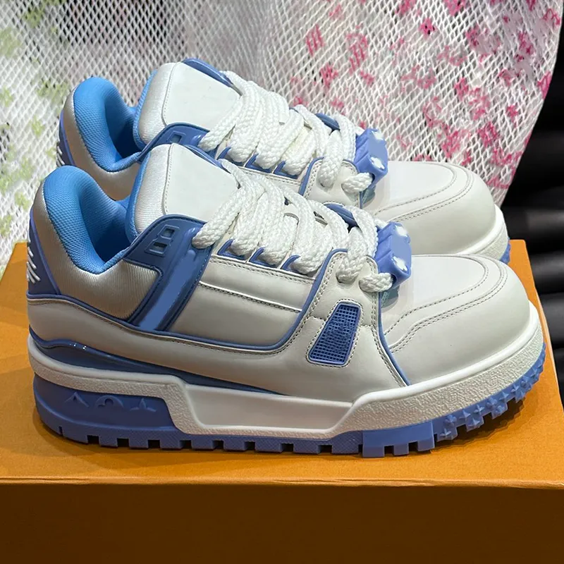 DHgate.com:Ultra-Stylish Fat Head Sneakers for Men: Casual