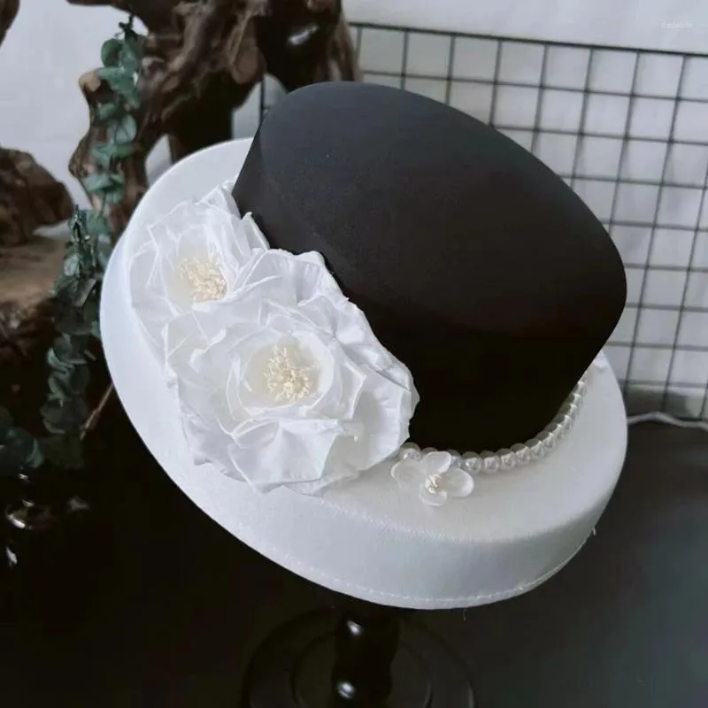 Headpieces ankomst vita svarta kvinnor hattar hårtillbehör blomma facinatorer för