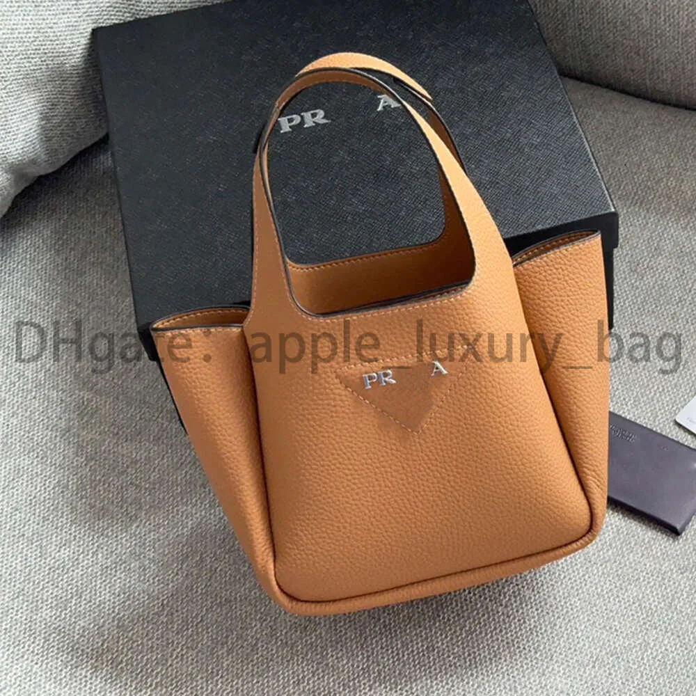 Tygväskedesignern Bucket Bag Women Luxury Bag PR 1BA349 Litchi Mönster Läderväska Fashion Högkvalitativ mini axelväska liten designer handväska a da 968793
