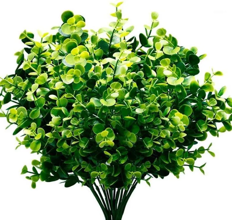 Plantas artificiais Arbustos Faux Boxwood 6 Pacote de folhagem de vegetação falsa com 42 hastes para o pátio de jardim Casamento de quintal Offi17385809