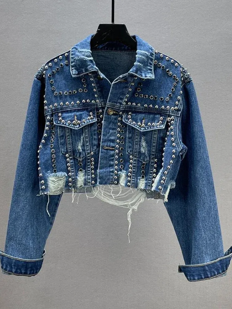 Veste denim pour femmes printemps été dans l'industrie lourde rivet jean couché des femmes usées perles ongles top 240426