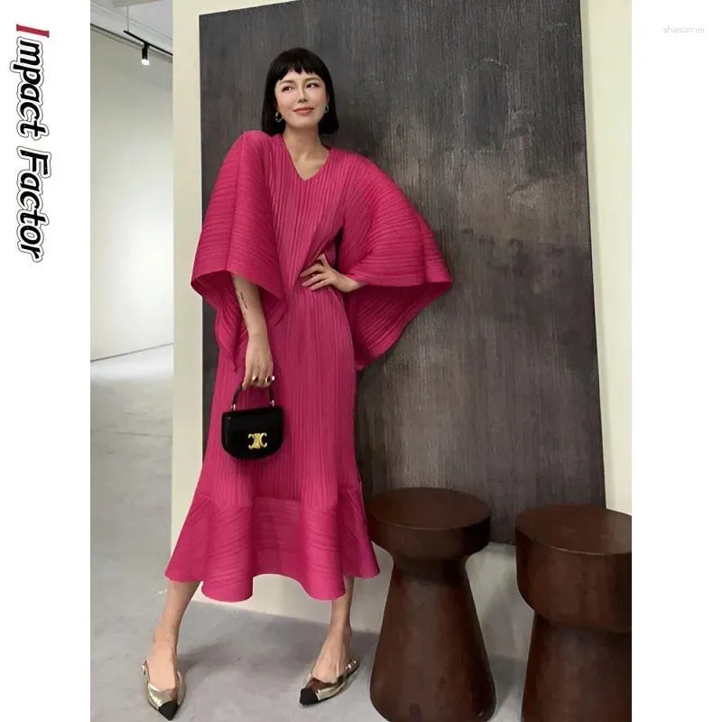 Abiti casual 2024 Elegante e avanzata A-Long Dress Long Raspberry Rose Rose V-NECK VIDI BRIMS FIT FRIBI