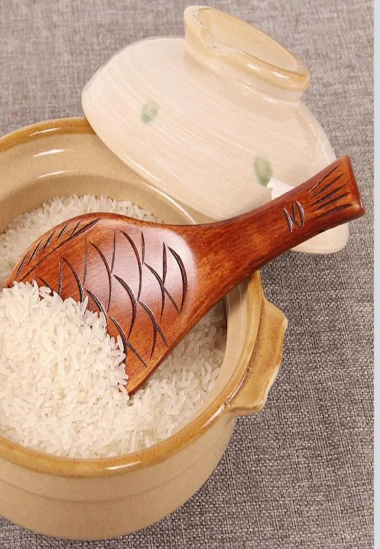 Modèle de poisson en bois Rice Food Spoon Kitchen Cooking Tools Ustensil Scoop Paddle Japanese Wooden Rice Spoon3935654