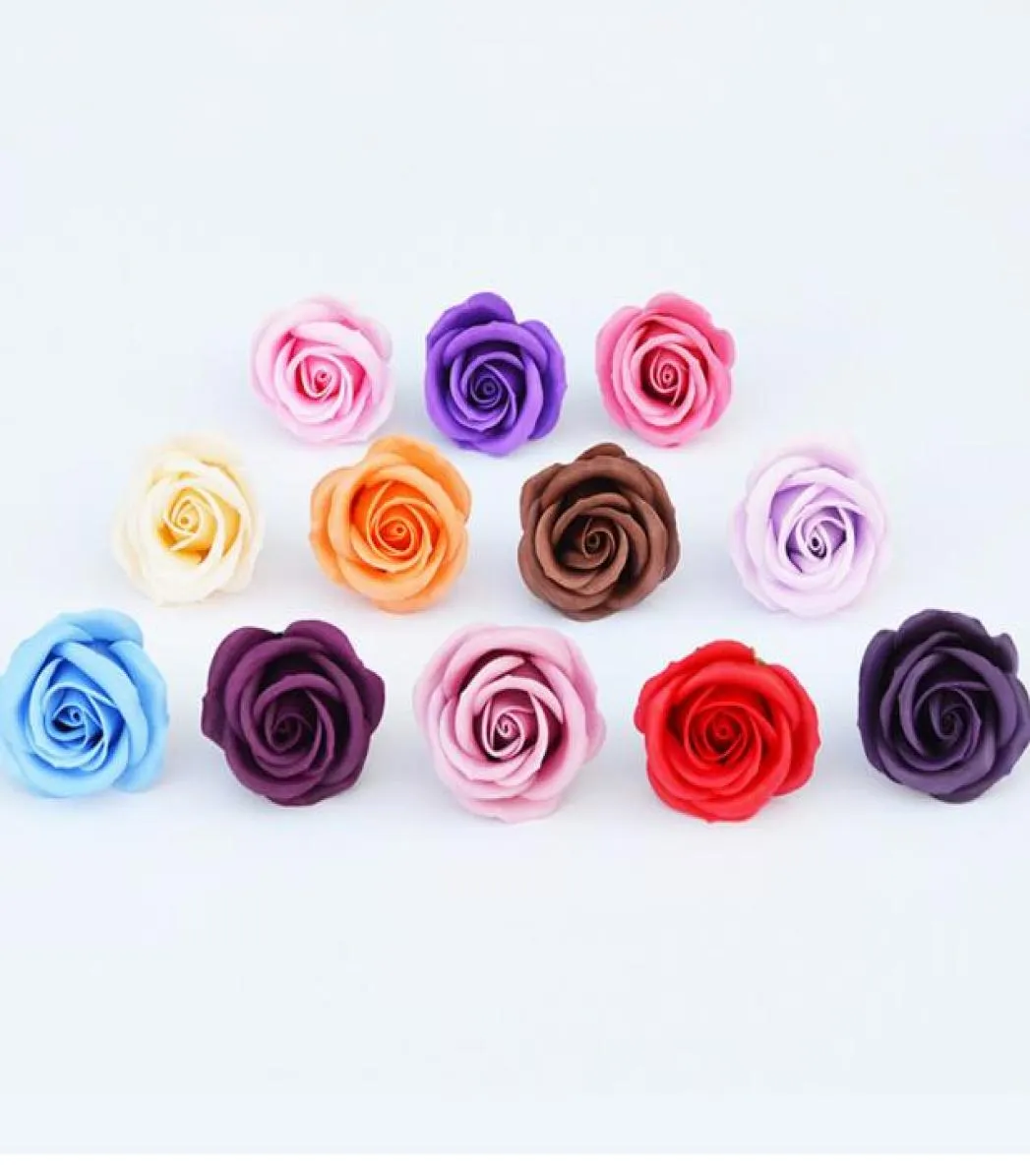 Nouveau design 50pcs Boîte 5cm Savon Rose Head Wedding Valentine 039s Day Gift Nouvel An DIY Fleurs artificielles DÉCORS ITTRES