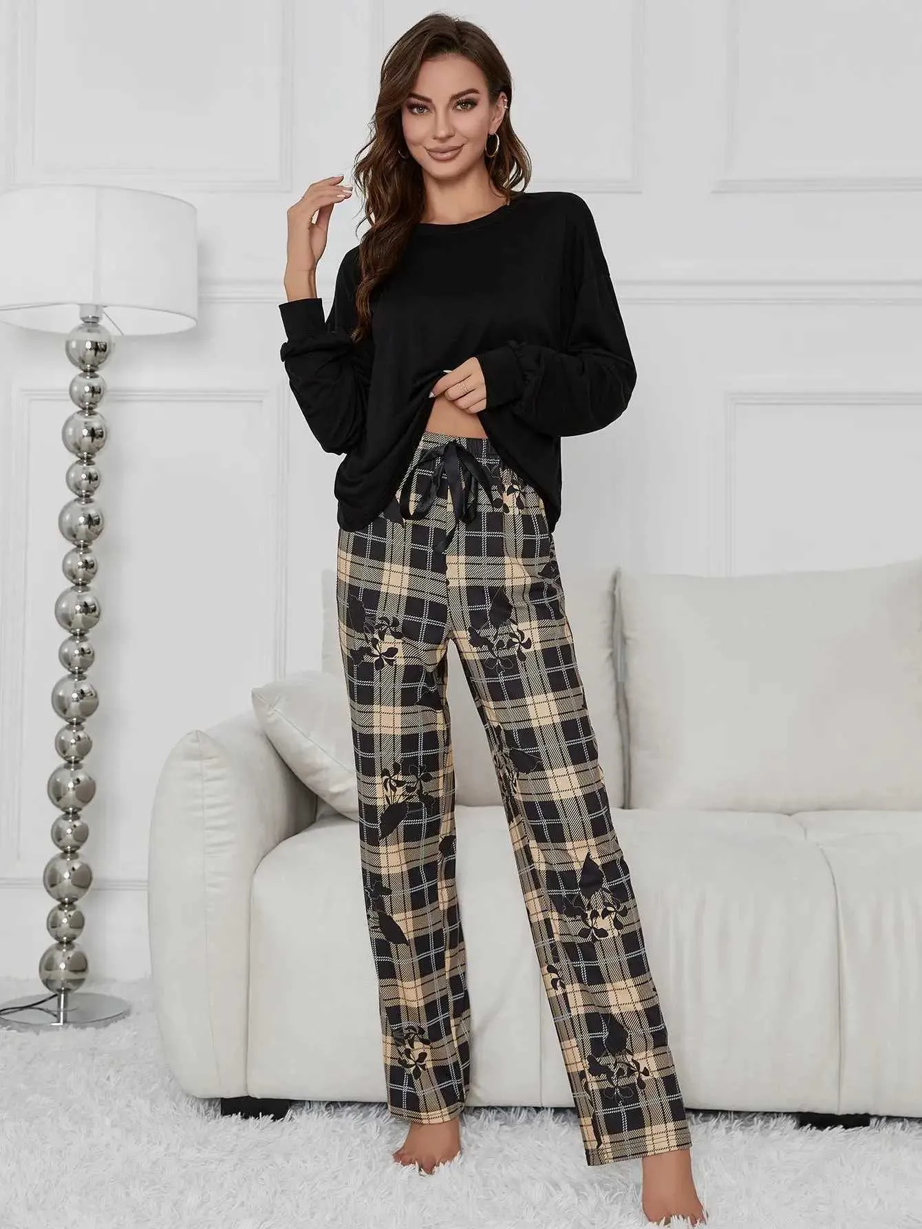 Abbigliamento per il sonno da donna Donne Piajama Set Solid Long Slve Pantaloni a quadri a flusso integrale Panda Stampa 2 pezzi Slpwear Female Nightwear Homwear Cloth Y240426