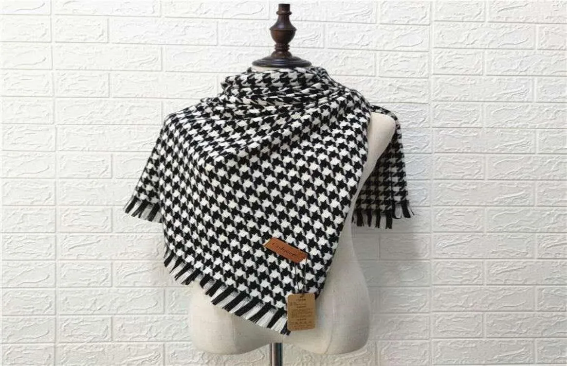 Szaliki wełniane szal kobiety luksusowy klasyczny czarny biały houndstooth długi szalik Cape miękka moda ciepła dla damy3018726