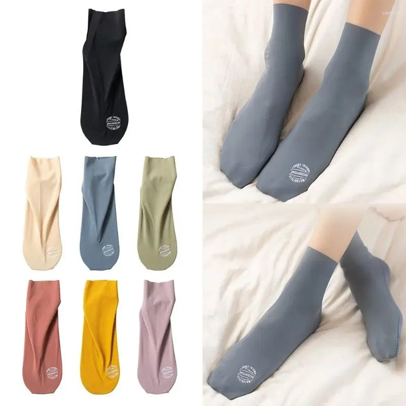Donne calzini senza saldatura di colore solido fresco qualsiasi taglio corto sottile e traspirante estate mid-tube