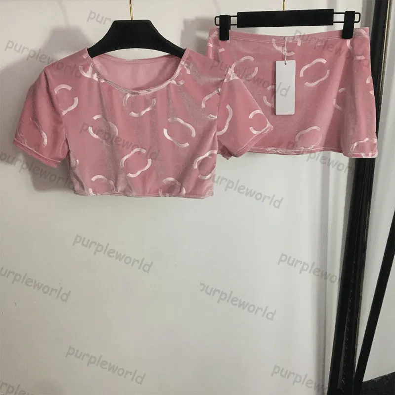 Pink Velvet Two Piece Dress Womens T Shirt Cropped Tops Short Skirt Full Jacquard Dresses