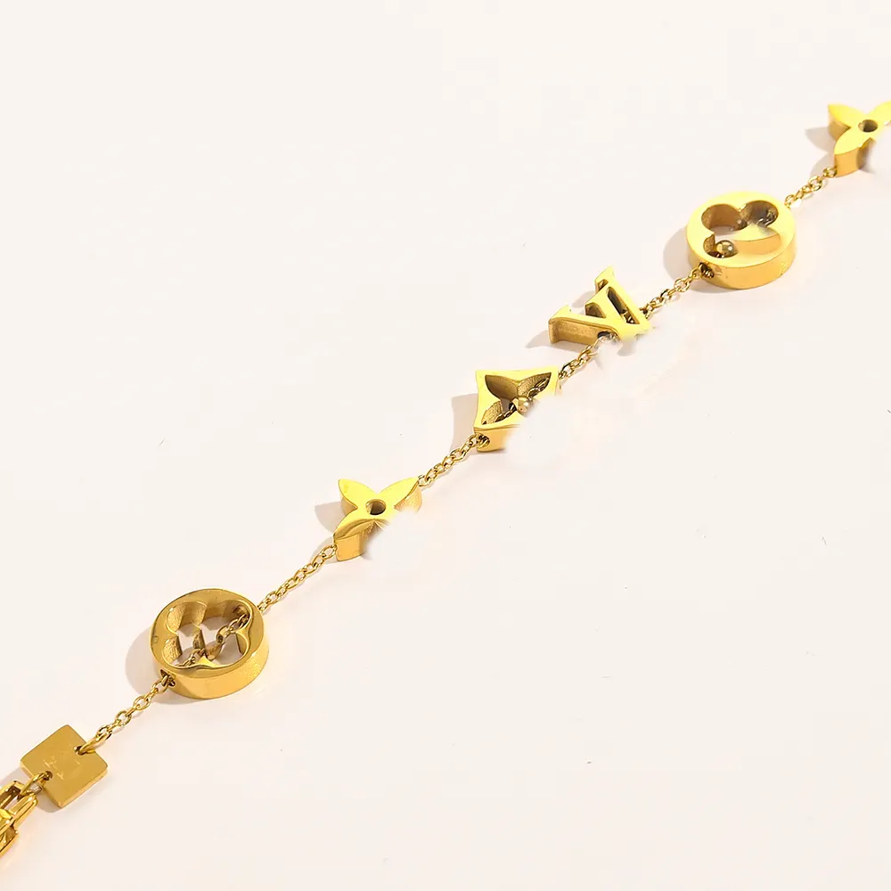 Brief Bangle Fashion Designer Klassische Armbänder L -Serie für Frauen 18K Gold plattiert Edelstahl Kristallblütenperlen Liebhaber Geschenk Armband Manschettenkette Schmuck Schmuck