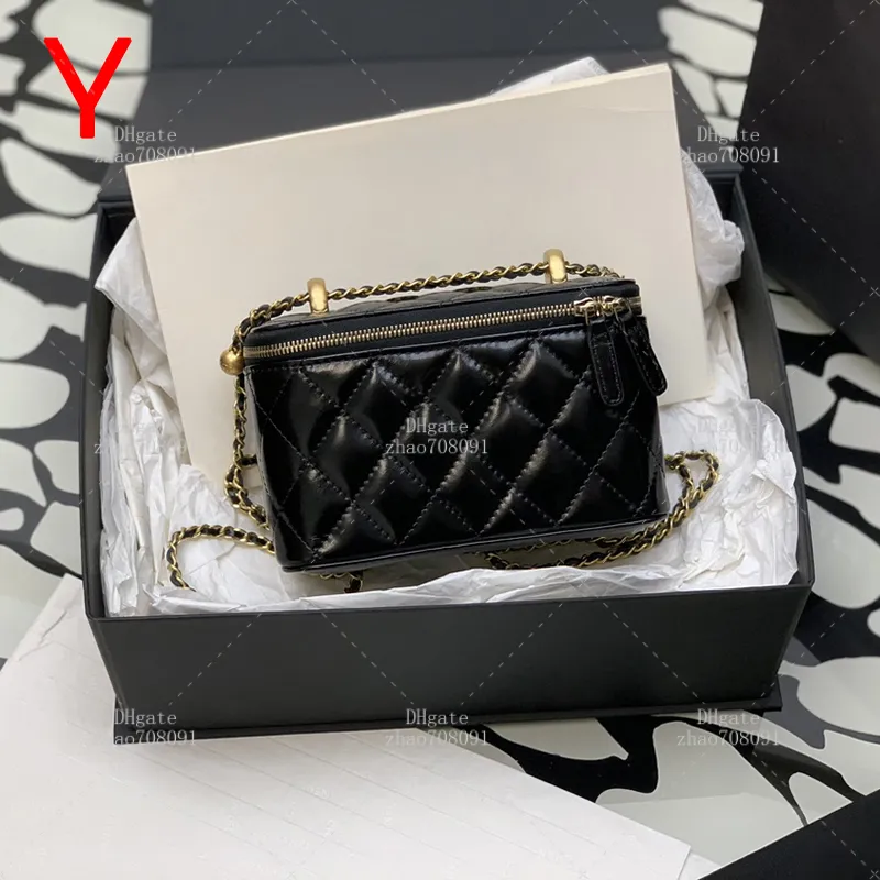 Designer Genuine Leather Black Vanity Bag With Chain Strap