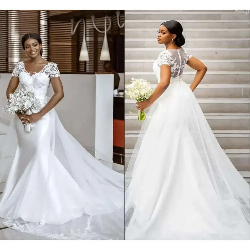 Kleid Kleider Braut Mermaid Hochzeit mit Überwachung Kurzärmel Spitze Applique gegen Nacken maßgeschneidertes Land Plus Größe Vestido de Novia 403 Estido Estido Estido