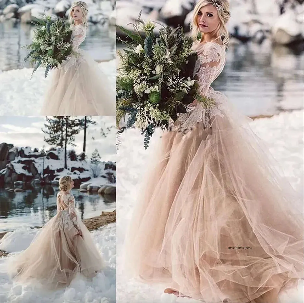 Abiti da sposa in pizzo in pizzo di champagne con maniche lunghe tulle senza sposa da fiaba