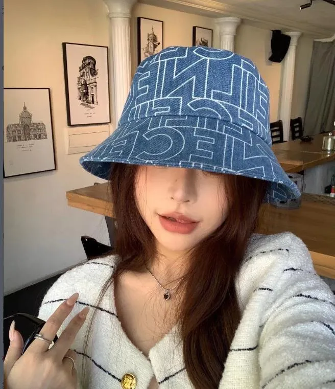 Wide Brim Bucket Hats Jean Bucket Hat for Women Designer Denim Blue Cowboy Bob Hats Sun Protection Brim Fisherman Caps Designer Sun Hat Streetwear