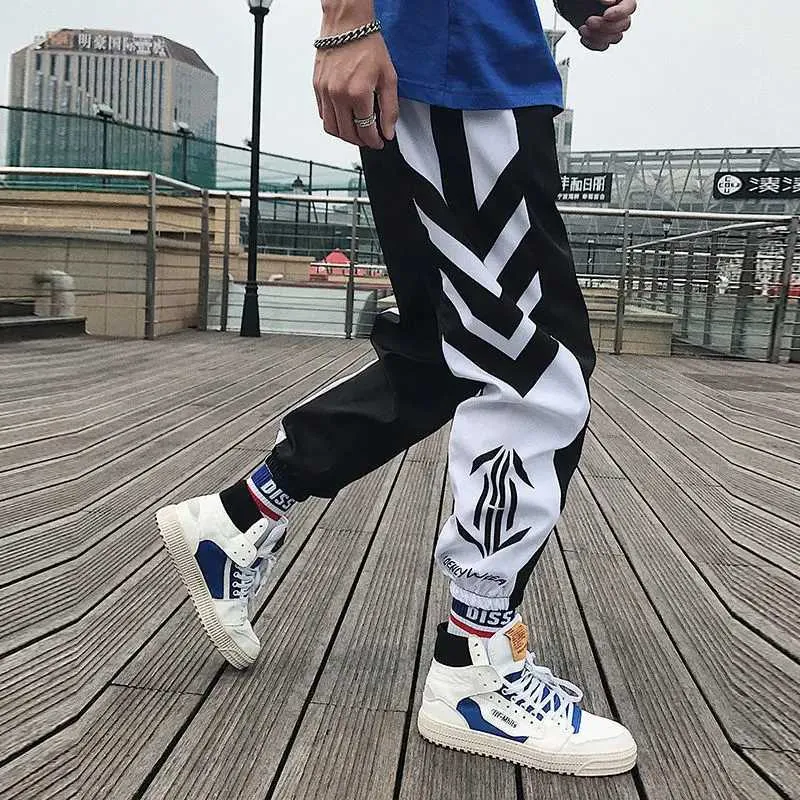 Herrenhosen Street Kleidung Hip-Hop Jogging Hosen Herren Lose Harem Hosen Knöchellänge Hosen Sports Casual Sports Hosen weiße Techwear J240429