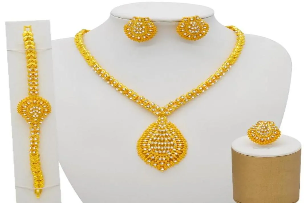 Afrikanska smycken set Crystal Necklace Armband Dubai Gold Set for Women Wedding Party Earrings Ring 1863822