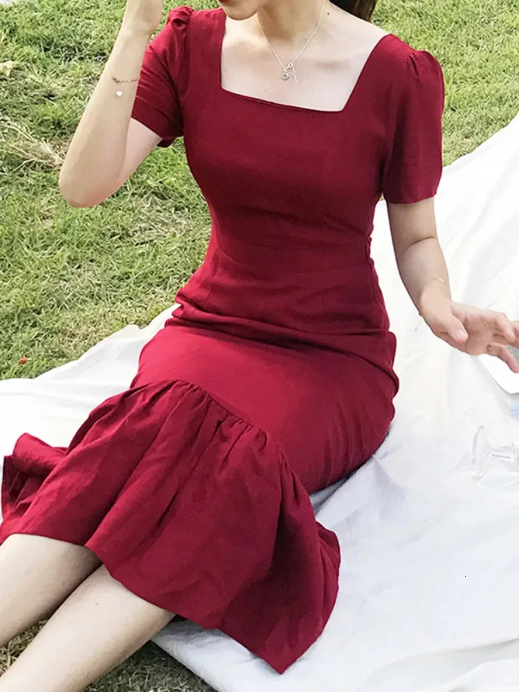 Letnie sukienki długą kobietę Korea Japan Style Design Data ubrania wakacyjna impreza Czerwona Kowędka Vintage Ruffled Sukienka Bawełniana pościel 240415