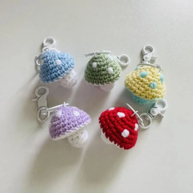 Schlüsselanhänger Schöne Pilzcharme süße Mini Handgestrickte Anhänger Auto Keyring Rucksack Dekoration Handtasche Tasche