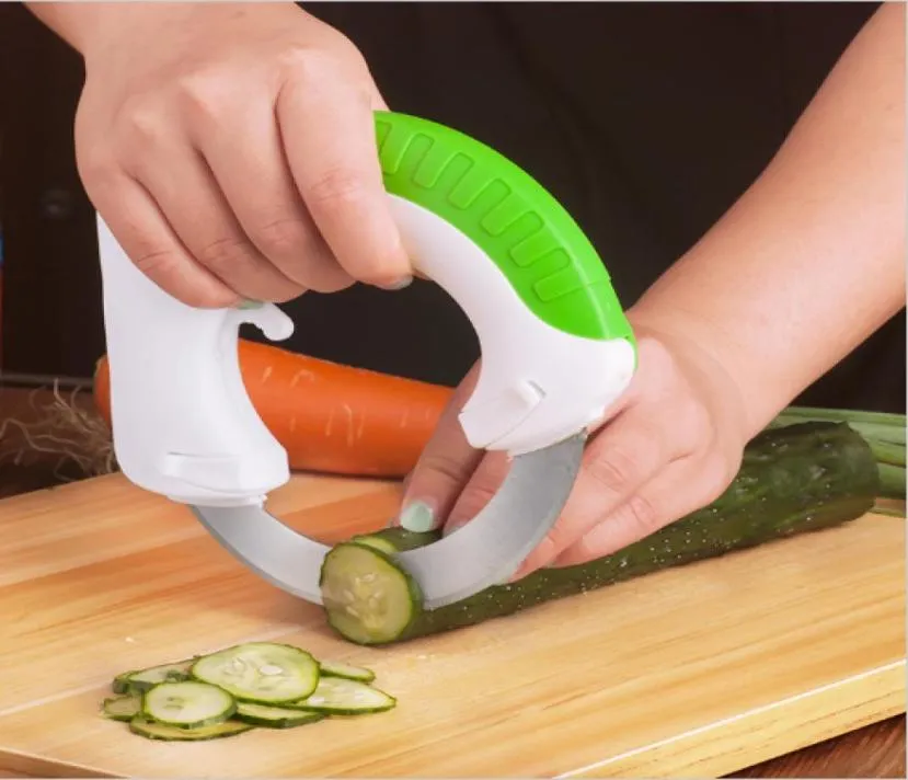 Runde Multifunktions -Küchenmesser Küchenzubehör Gemüse Hubschrauber Slicer Rundes scharfe Messer Easy Cutter Gemüse Werkzeuge3293411