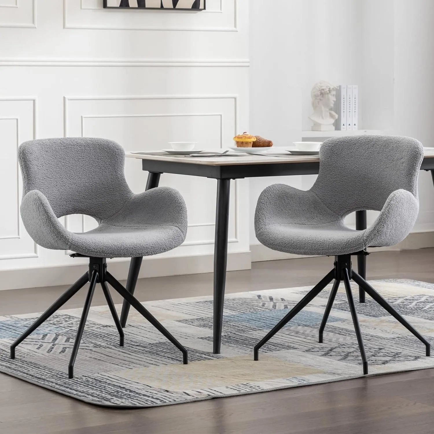 Swivel dineren accentstoelen set van 2, moderne boucle eetkamerstoel gestoffeerde fuzzy stoel met armen zwarte metalen benen voor woonkamer keuken slaapkamer kantoor