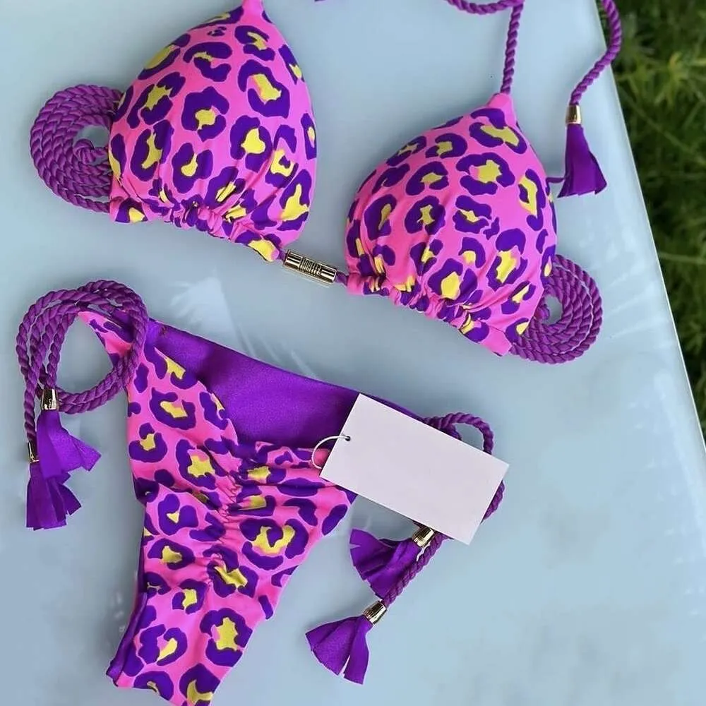 Swimwear de mujeres 2024 Nuevo bikini con cable impreso sexy en la espalda dividida traje de nylon bikini