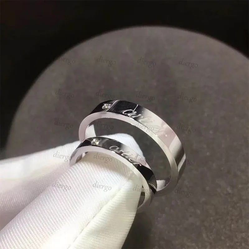 Signature Ring Fashion Designer Ring niemals verblasst 18k mit Diamantring Mode Mode Top -Quality Frauen Ehering Ehepaar Liebhaber Geschenkband Ringe Schmuck Schmuck