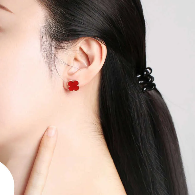 Boucles d'oreilles sortent les amateurs de Musthave premier choix en boucles d'oreilles à la mode pour un nouveau luxe de tendance avec cleefly commun