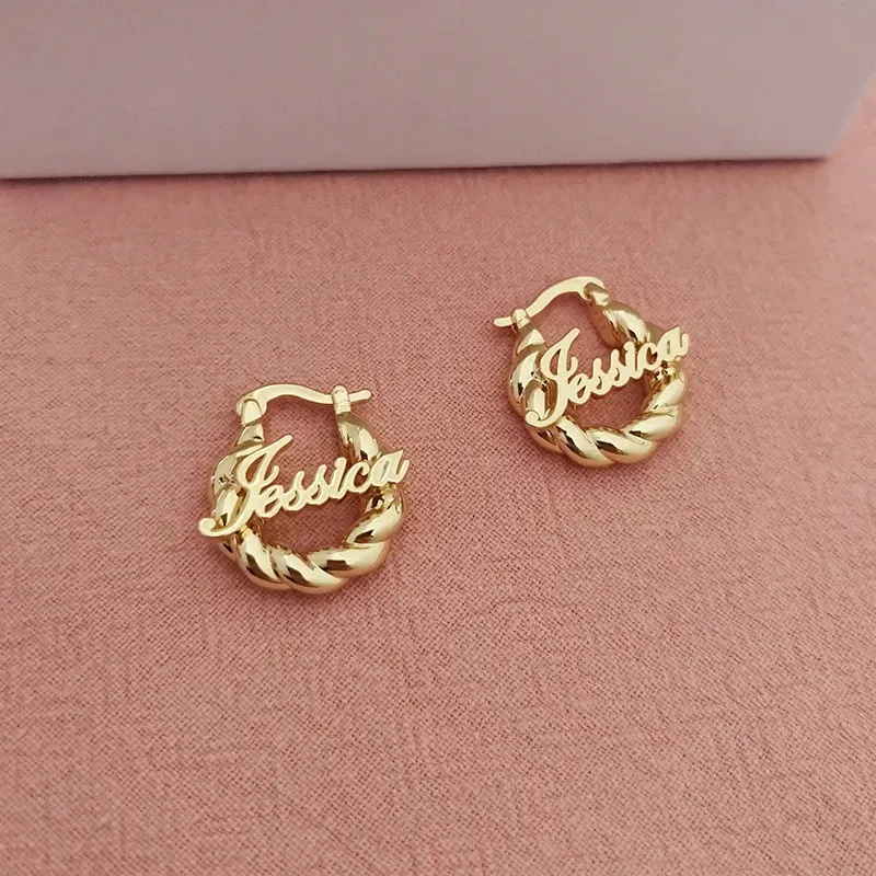 Pendientes de nombres personalizados de 18 mm Personalizar para niños regalos para niños Twist de masa frita gruesa 240422