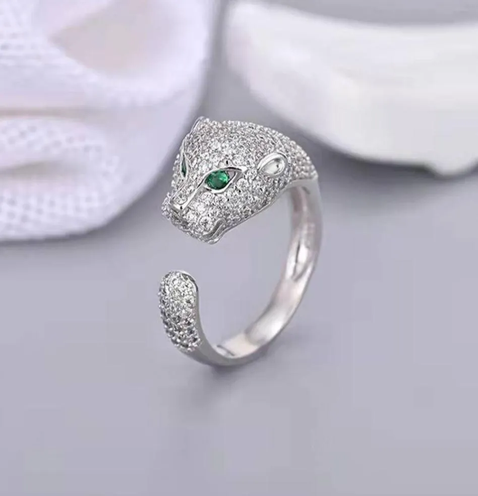 Wysokiej jakości Pierścienie projektantów otwarty pierścień moda pełna wkładka sześcienna cyrkon zielone oko lampart głowa kształtu pierścienia dla kobiet biżuteria 893611685
