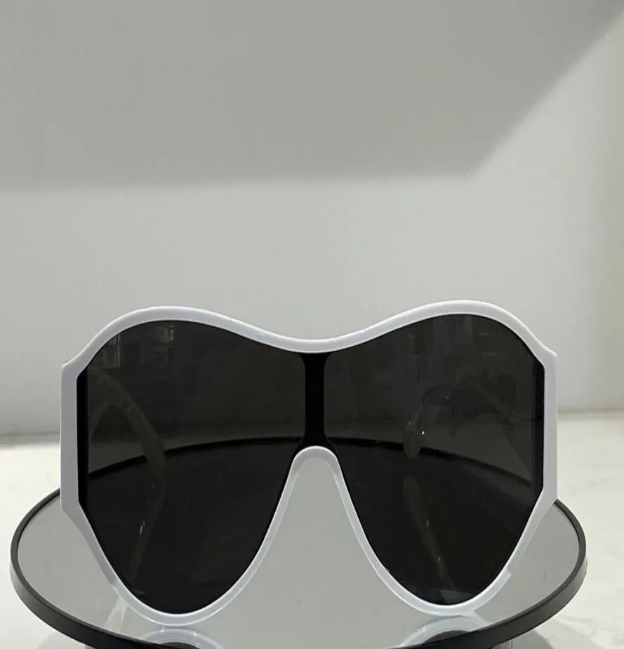 Schwarz übergroße Pilot -Sonnenbrille