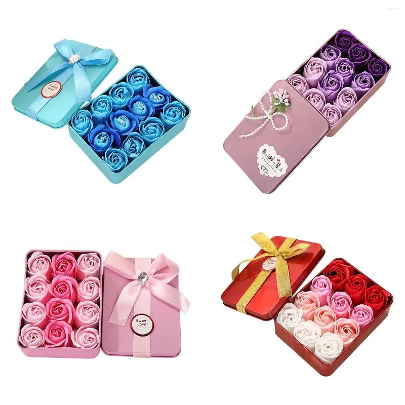 Decorative Flowers 12pcs Scented Soap Rose Artificial Fragrant Petals Flower Square Shaped Gift Box Wedding Decor Valentine Day For