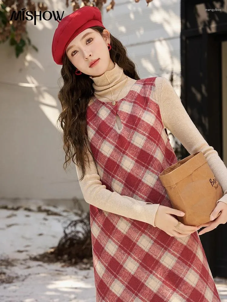 Abiti casual Mishow Wool Blend Plaid per donne inverno in lana di lana di lana midi a-line giutrioni da donna coreana vintage donna mxc58l1621