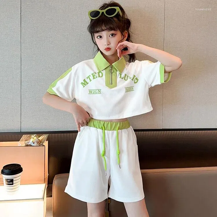 Kläder sätter flickor tonåringar barns kortärmade kostymer sommar koreansk stil lapel shorts ytterkläder hem